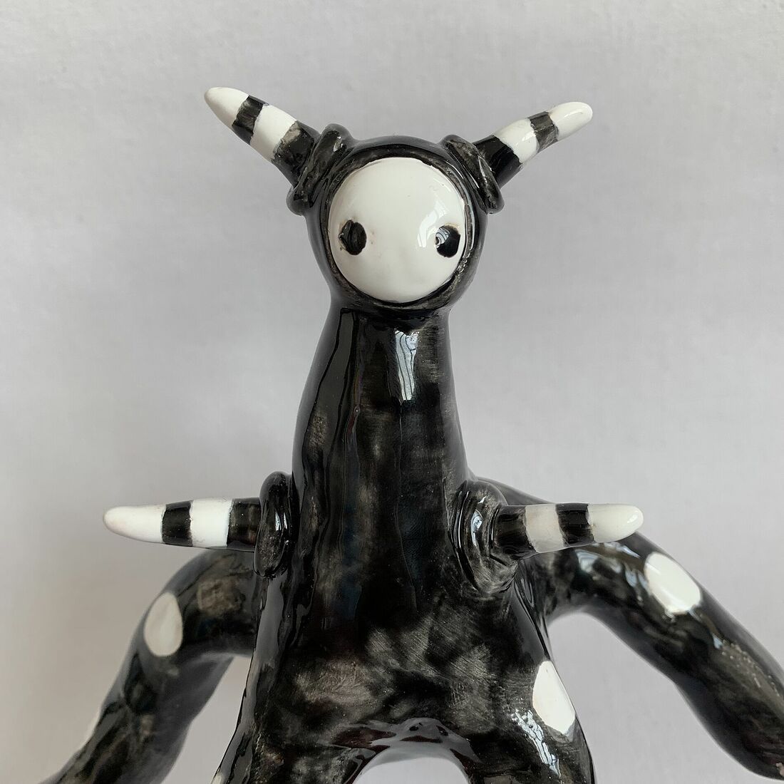 clay, glaze   22*16*20 cm  2023  Sale